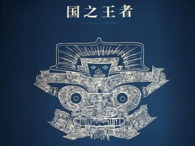 2019年夏天带孩子到北京玩,碰到故宫有这个良渚文化玉器展.