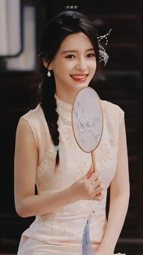 angelababy萌探2民国大小姐旗袍造型