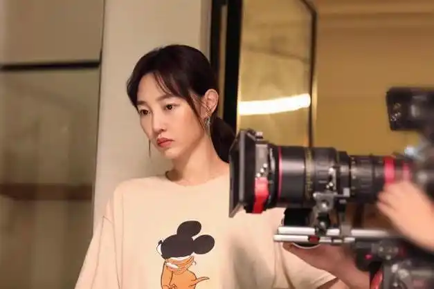 有一种"差距"叫白百何跟陈羽凡,离婚九年后,两人现状差距太大