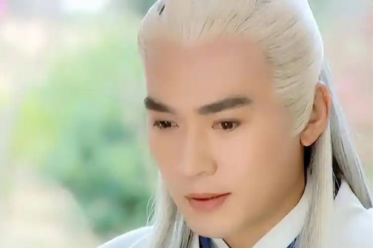 这9位"白发美男子",个个一眼万年_马天宇_焦恩俊_造型