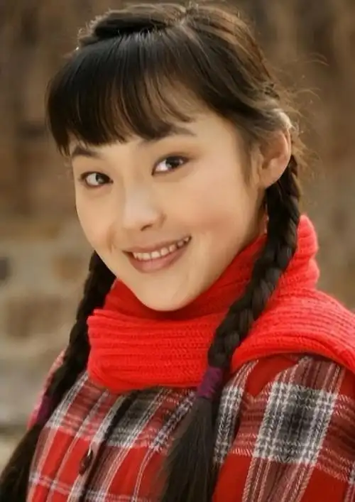 她是著名演员外甥女不靠关系偏用实力角色火遍大江南北