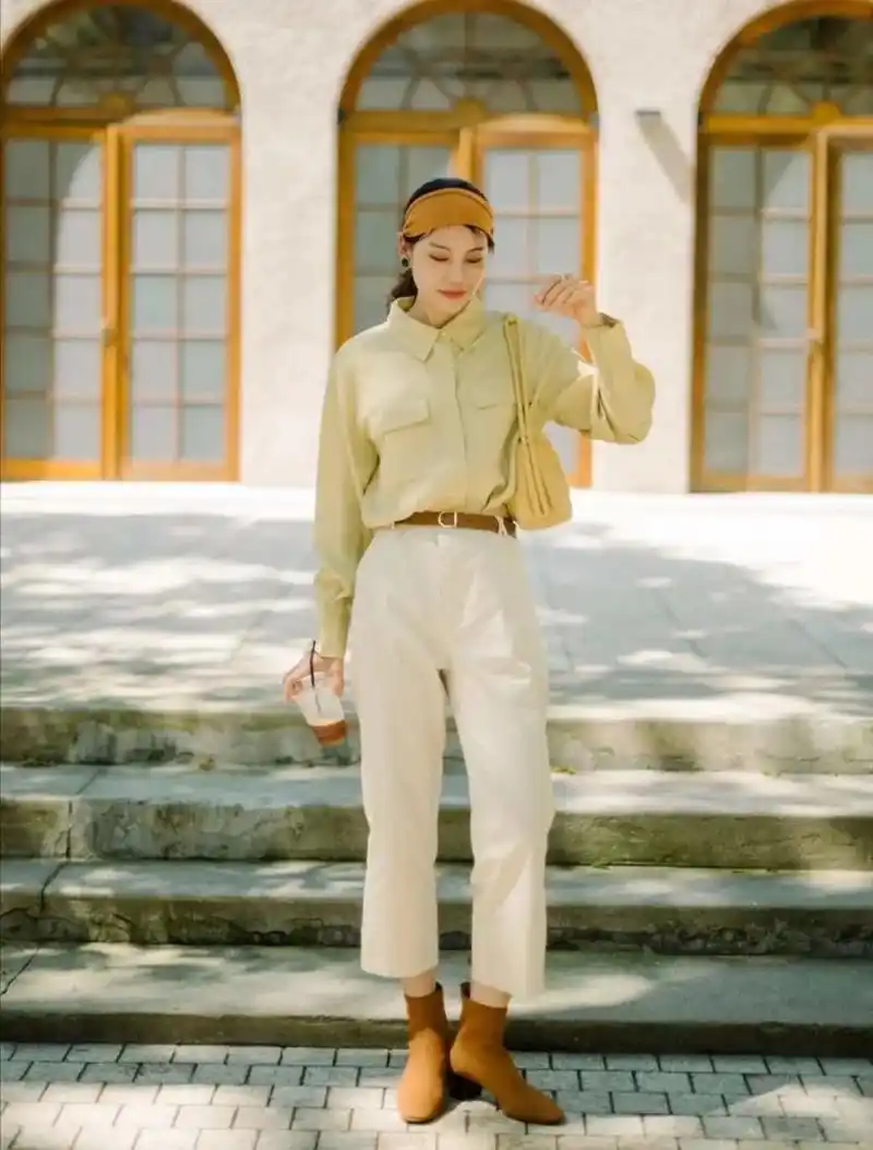 时尚穿搭|白色裤子怎么配衣服?女白色裤子全部搭配图