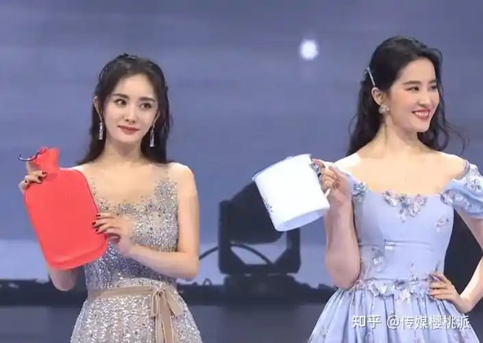 杨幂刘诗诗抱团冷落刘亦菲唐嫣隐身仙剑闺蜜团还在迭代