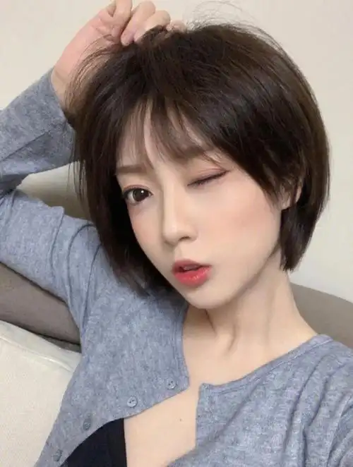 日系短发八字刘海刘海打理教程!