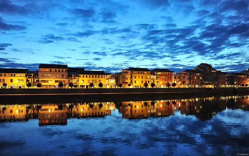 【福利】发几张氢视窗壁纸 - 资源共享 - 一加手机社区官方论坛