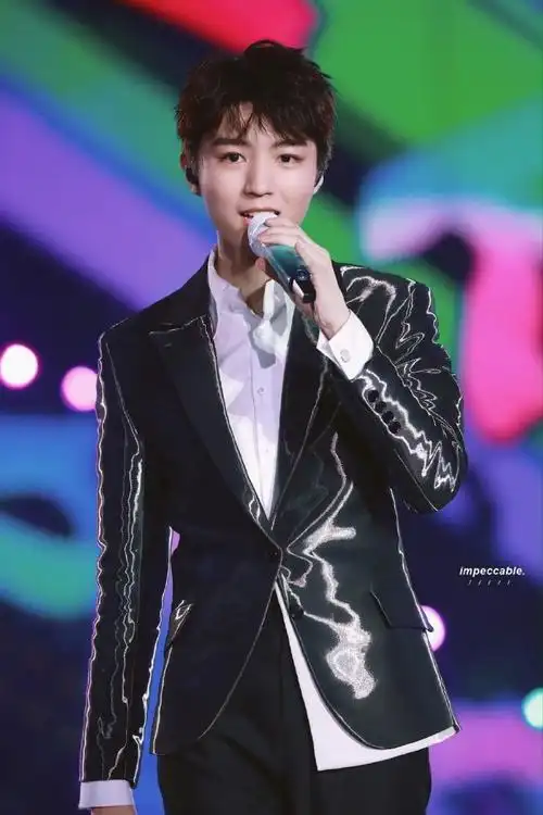 王俊凯2024凯启甲辰##从开始到未来,只为王俊凯