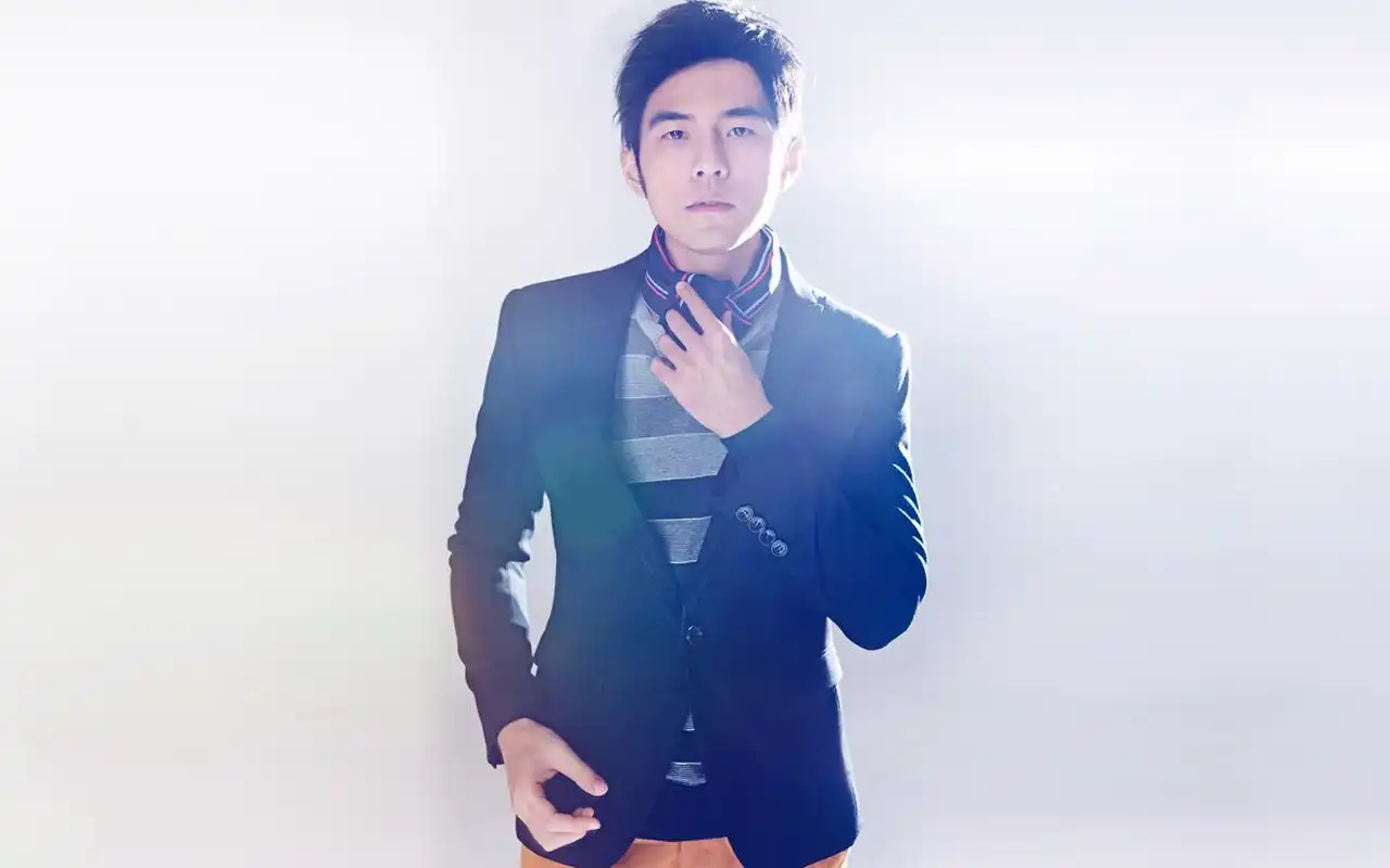 优质偶像周杰伦壁纸_帅气天王歌手