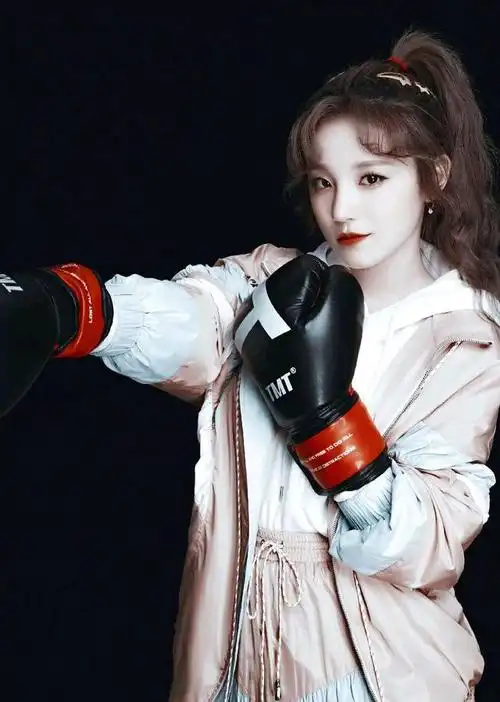 超萌可爱宋雨琦