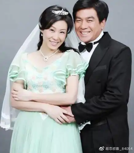 时隔38年才爆红的老许看到他29岁儿子真容应该叫神颜吧