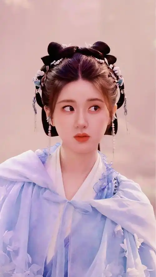 赵露思|阿音 人美心善小阿音,可爱鼠啦