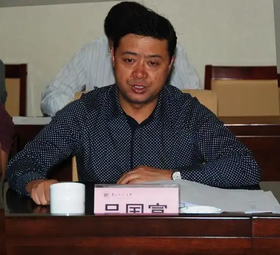 吕国富副校长讲话