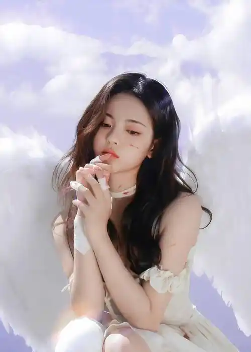 25岁杨超越,越来越性感了!饱满有料韵味十足!