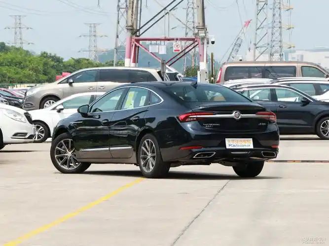 2020款 2.0t 君越 自动版 5座空间舒适吗 君越购车手册_太平洋汽车