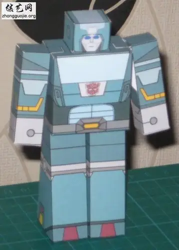 手工diy可爱纸模型变形金刚的做法图解教程╭纸的折法