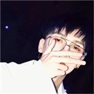 戴眼镜的男人头像,男生头像图片
