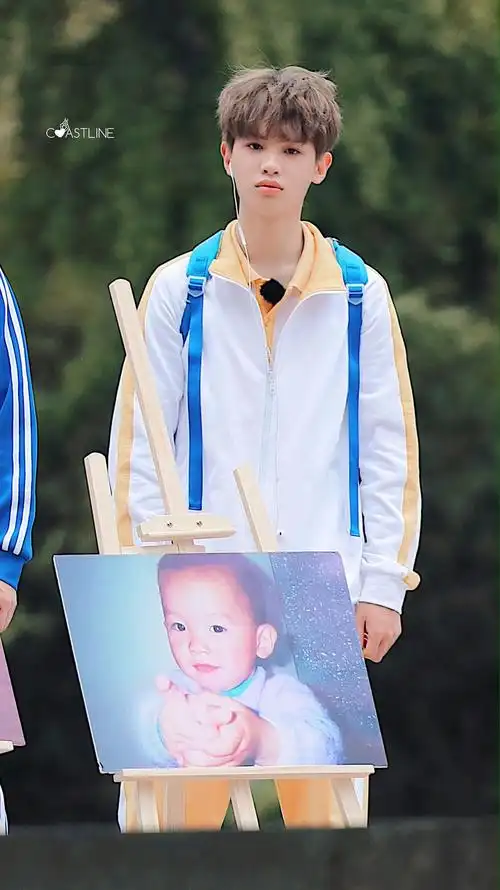 56黄明昊和奥特曼的不解之缘