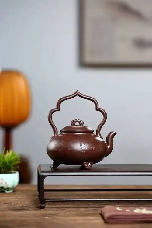 【佛镜】原矿紫泥·460cc作者:张暗军国家级高级工艺美术师壶身饱满