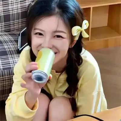 清新超好看的唯美清纯真人女头像