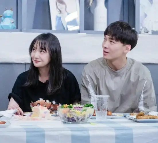 郑爽前男友张恒时隔一年发文回应网上争议坦言会还原事情真相