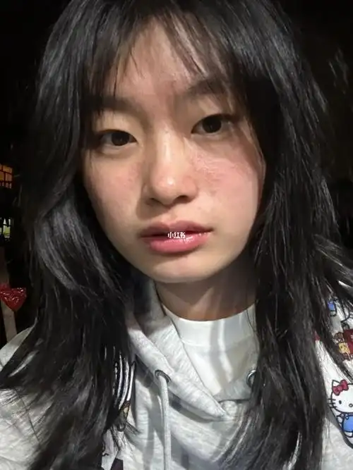 05女高中生  #长痘