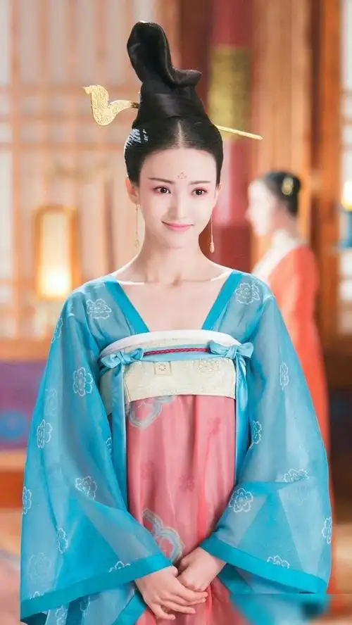 金晨饰演的八大古装角色虞姬妖娆步萌逗比赤练美到我了