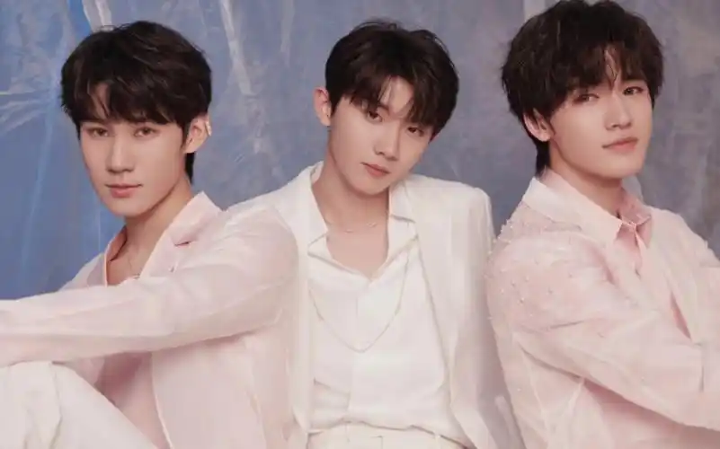 马嘉祺宋亚轩张真源光轮1932《抬起头来》音源消音版