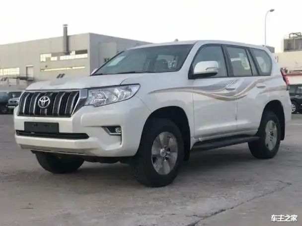 23款丰田霸道2700现车售价40多万性能超强
