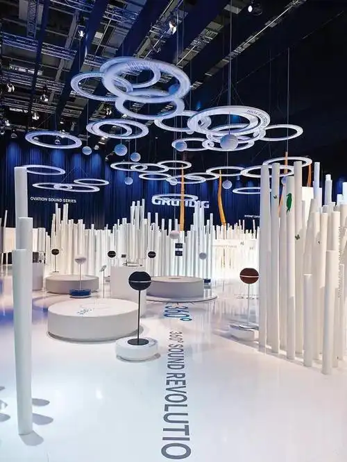 一组现代风格创意展台设计搭建方案欣赏12p