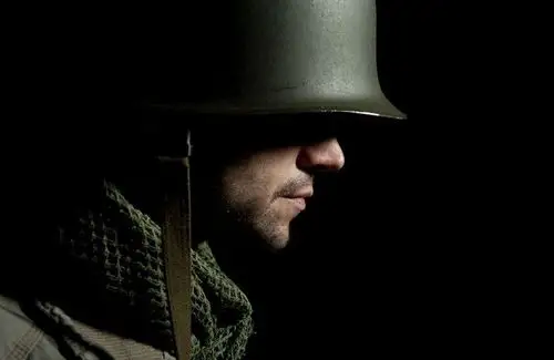 男人就该像狼一样活着