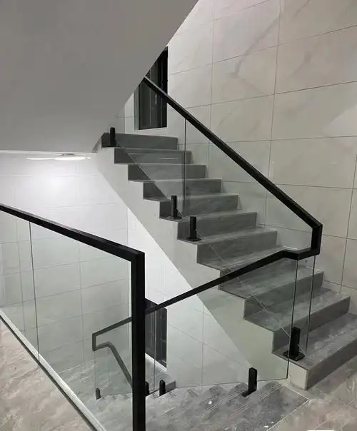 网红别墅超白钢化玻璃楼梯扶手