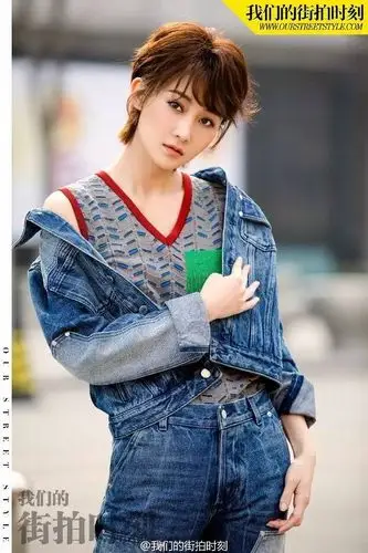 她是"佟大为前妻",离婚被骂惨,如今30多岁美出了17岁的模