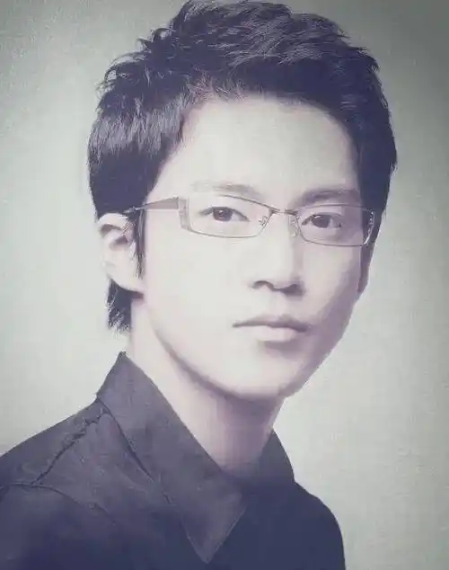 原创你看着长大的顶流花美男如今变得面目全非了