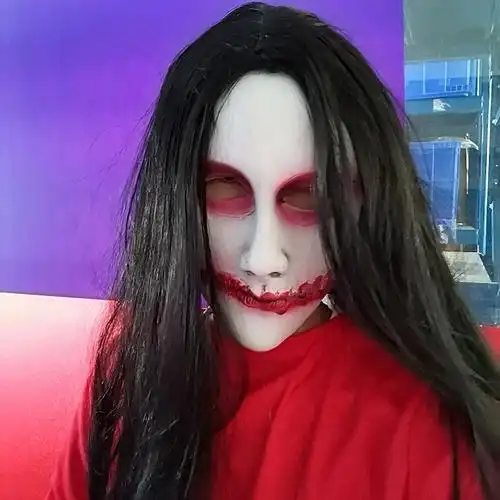 红衣女鬼面具鬼屋道具万圣节气氛道具节日整蛊吓人乳胶面具工厂