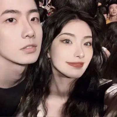 2022抖音最火的情侣头像一对抖音热门头像情侣