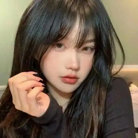 女生头像高冷禁欲系干净温柔女神范