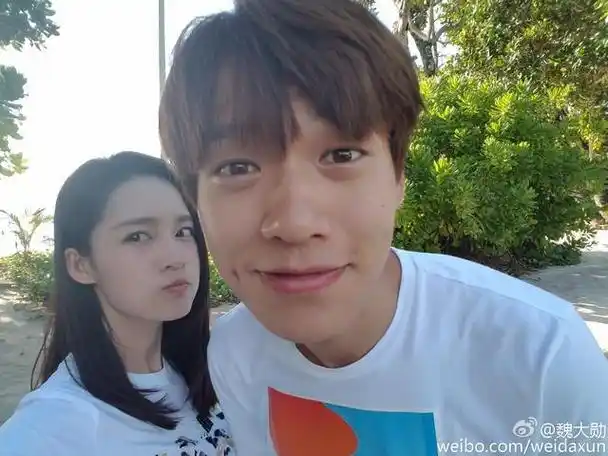 魏大勋三擒漂亮姐姐!娱乐圈颜霸遍地,情绪价值才是稀缺价值!