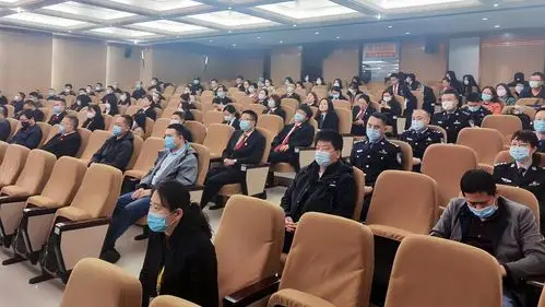 公开开庭审判职务犯罪,现场观摩接受警示教育——碑林法院审理一起