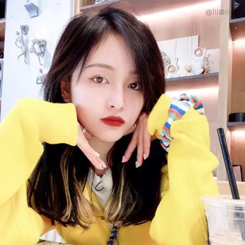 吴宣仪头像.拿图dd.