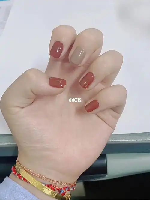 适合短粗胖手的秋冬美甲