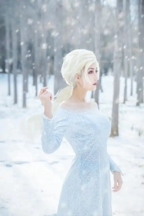 cos正片##冰雪奇缘2##elsa##frozen##frozen2#【光脚雪地战士警告】转