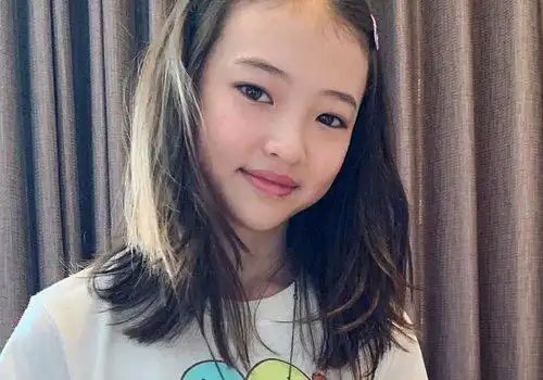 11岁的女孩子发型该怎么梳 现在的小学生发型品质都这么高了吗