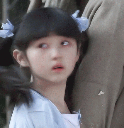 小时候的子枫妹妹可可爱爱,软萌乖巧.