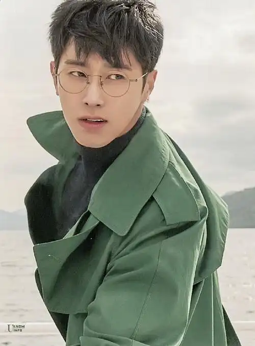 郑允浩超话瑜卤允浩超话#东方神起#【scan】『life is a journey』