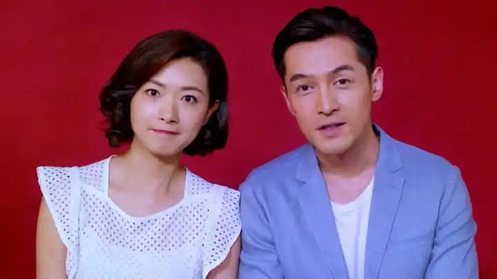 万茜胡歌演情侣,影楼拍摄结婚照,也太有夫妻相了!