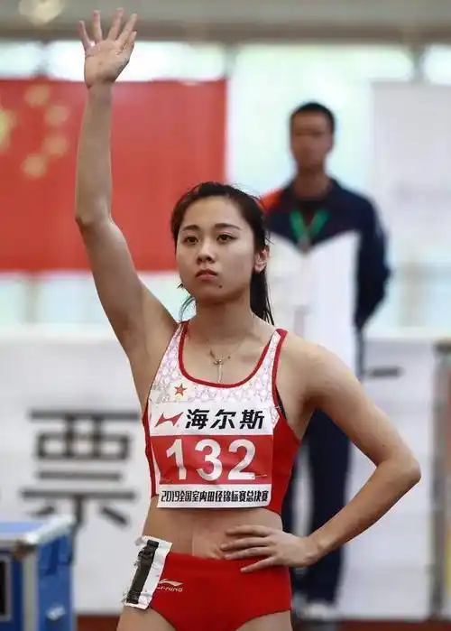 葛曼棋_照片_短跑