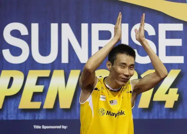 图文:2014印度羽毛球赛 李宗伟搞笑