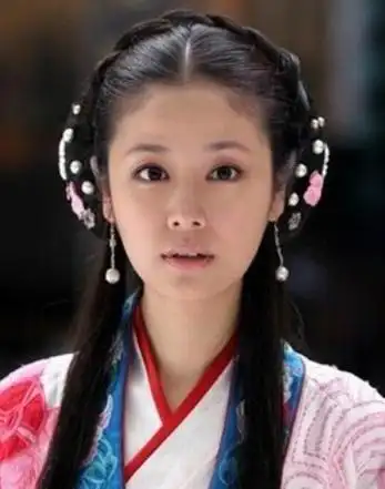 "千亿富婆"林心如:送女儿3亿珠宝项链,老公开全球限量超跑