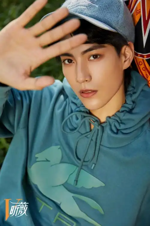林子闳温暖秋日大片##林子闳个人首封