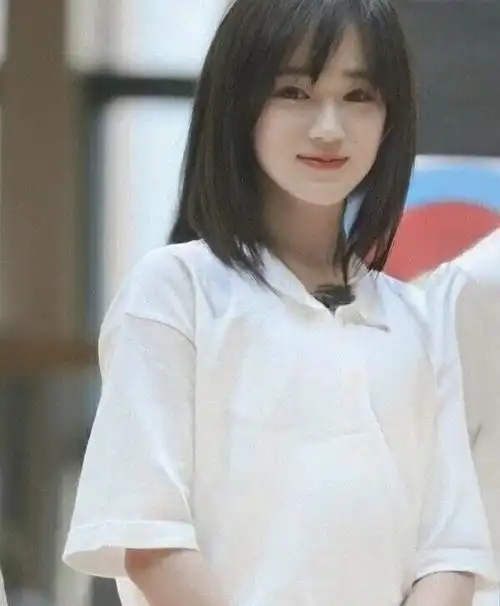 宋亚轩女装超可的