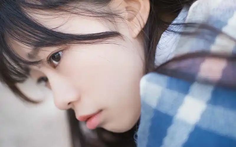 首页 电脑壁纸 冬日美女温暖系写真 > || 更新时间:2015-12-01 颜色分